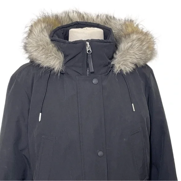 Andrew Marc 3/4 length black down jacket with fur hood Sz M - Picture 4 of 6
